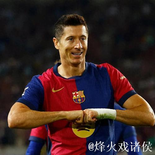 莱万因腘绳肌不适缺席训练，无缘本轮国王杯