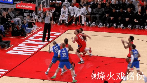 阿门全场13投5中，三分球失准仅得14分12板6助攻